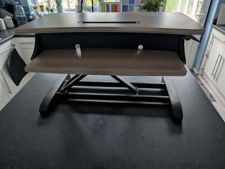 Photo of free Ergotron WorkFit-Z Mini Sit-Stand Desktop workstation (Kempshott RG22) #3