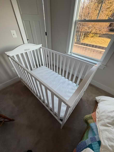 Photo of free Baby crib (30 Washington Street Warrenton) #3