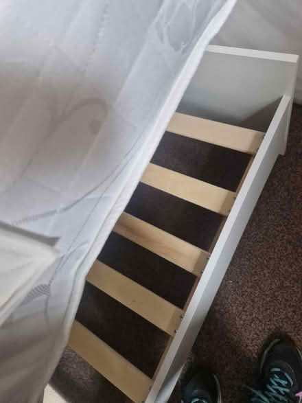 Photo of free Super king size bed with mattress (W2 4qs) #3