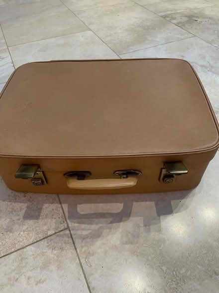 Photo of free Vintage vanity case (Royal Leamington Spa CV32) #1