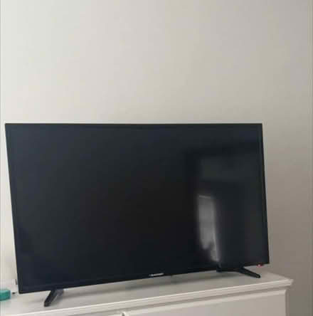 Photo of smart TV (Stoneygate road LU4 9TQ) #1