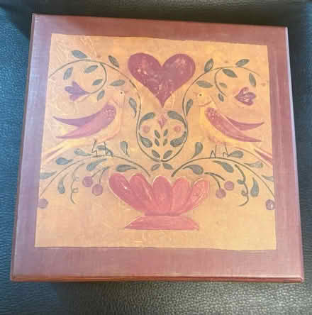 Photo of free Square jewellery box (Mississauga/ Streetsville) #2