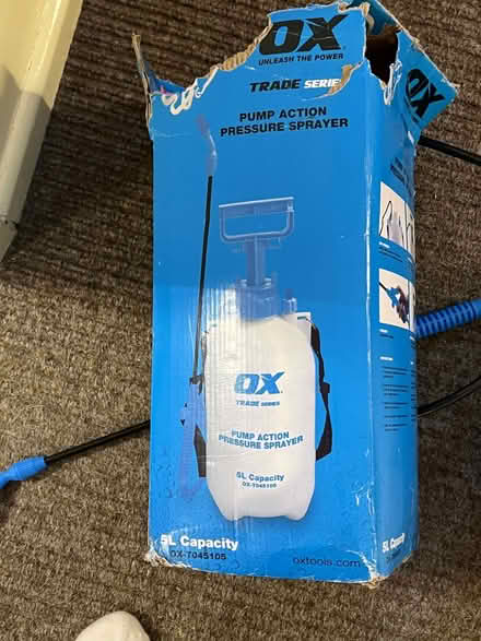 Photo of free large pump action spray bottle (Turnford EN8) #1