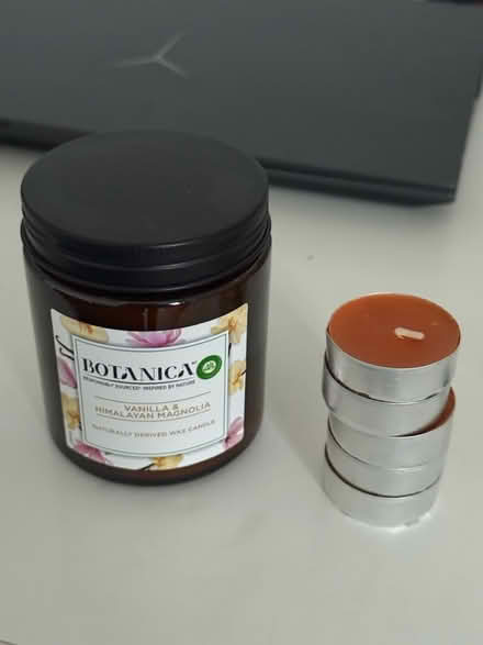 Photo of free unused candle and tealights (Ilford IG6) #1