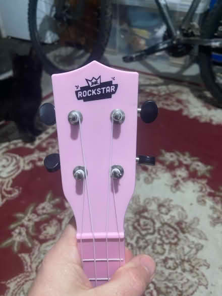 Photo of free Rockstar Ukulele Junior Pink 50cm (AB21) #2