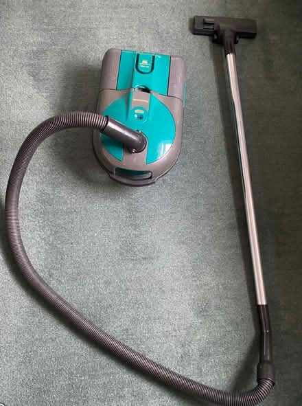 Photo of free Vacuum cleaner (Chiswick W4) #1