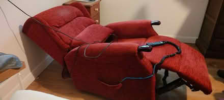 Photo of free Riser/recliner chair (Teignmouth TQ14) #3