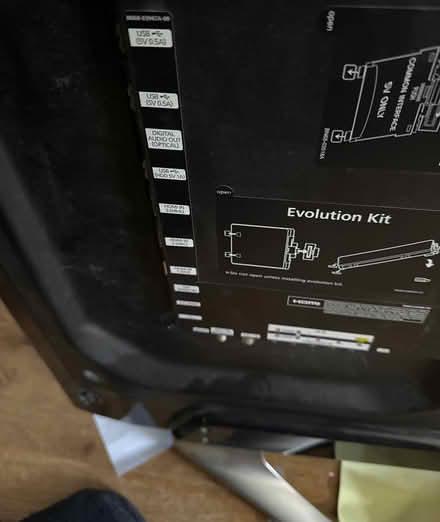 Photo of free Samsung 55inch smart TV (Farnborough) #3