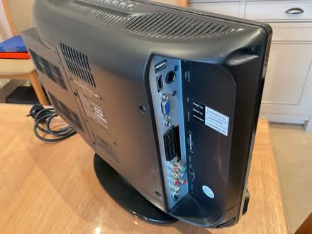 Photo of free 15.6” lcd tv with cd player (Newby. YO12) #3