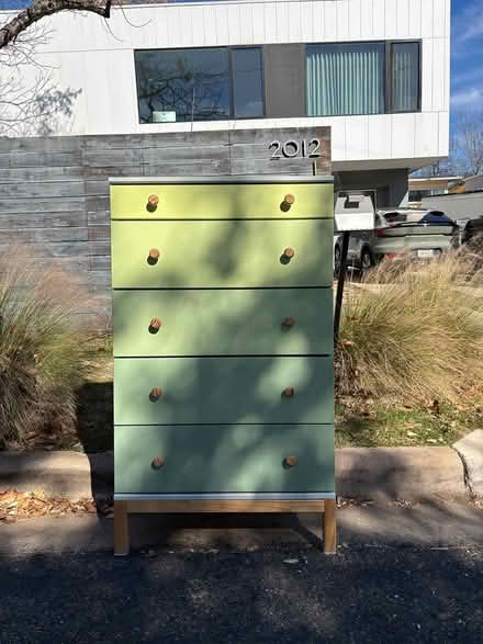 Photo of free Set of drawers (Zilker) #1