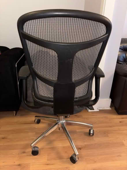 Photo of free Grey/Black office/gaming chair (Enfield) #2