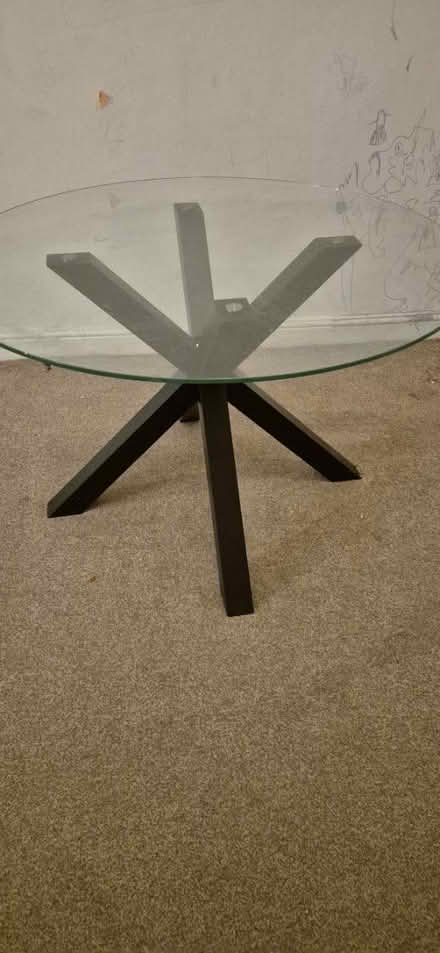 Photo of free Dining table (Gravesend and area DA12) #2