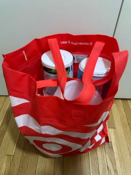 Photo of free Plastic containers (UWS (W. 85th & Riverside Dr.)) #2