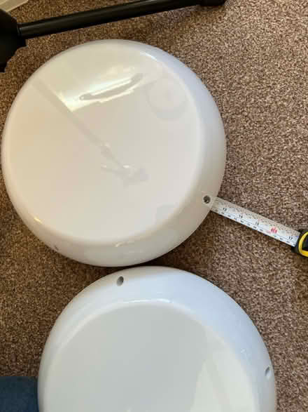 Photo of free x2 Eterna 2D 28W Fluorescent Lights (DE5 Codnor) #2