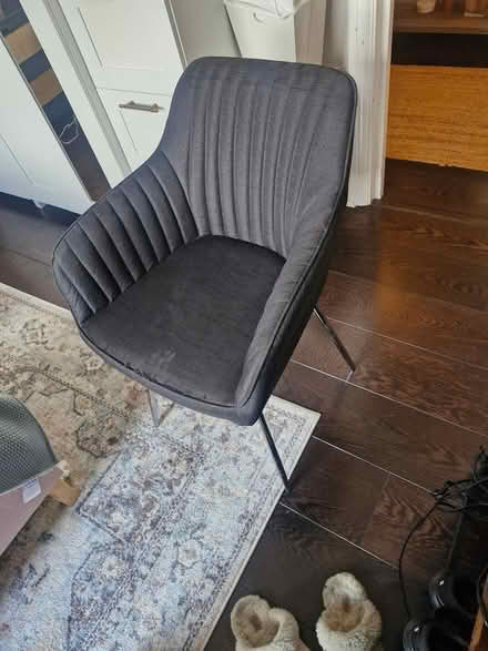 Photo of free Black cushy chair (Islington N1) #2