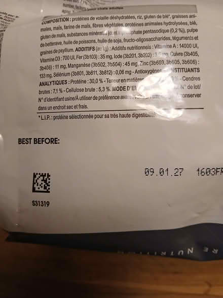 Photo of free Cat Biscuits (Bussage GL6) #3