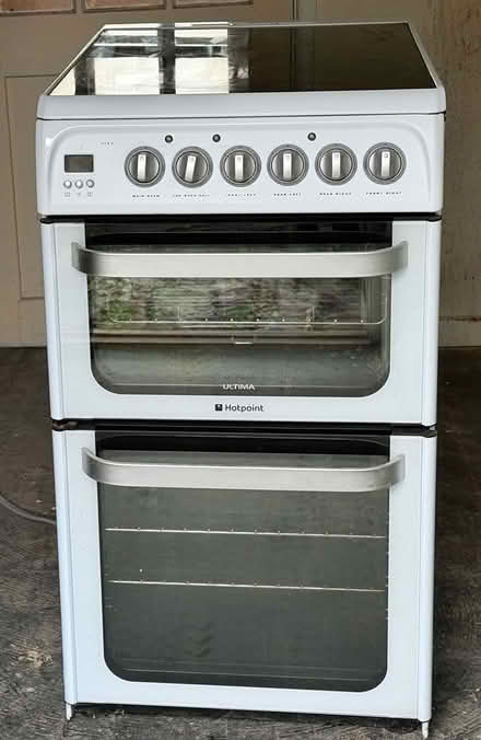 Photo of free Hotpoint double oven cooker, 49.5cm (South Harting) #1