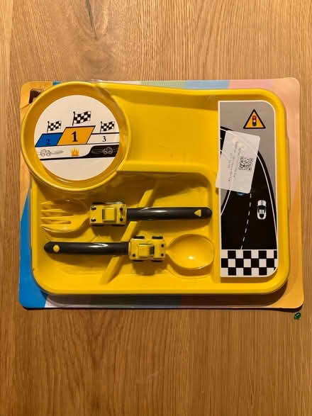 Photo of free Kids Novelty Plate and Cutlery (Clontarf) #1