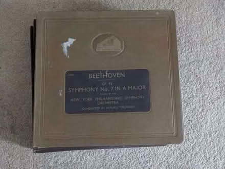 Photo of free 78 RPM 10" and 12" Records (Bussage GL6) #4