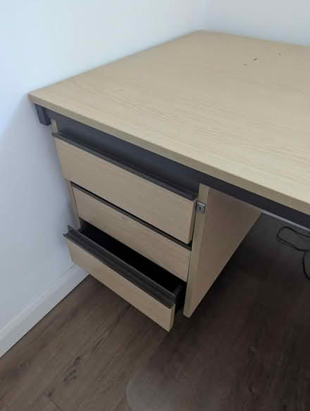 Photo of free Desk, desk chair and laptop stand (Hemel Hempstead) #3