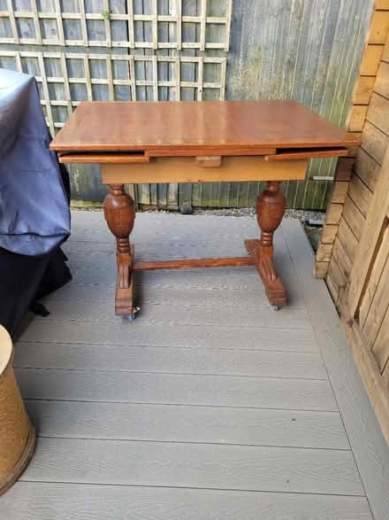 Photo of free Extendable table (Hampden park, eastbourne) #1