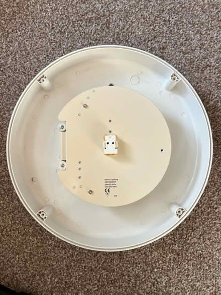 Photo of free x2 Eterna 2D 28W Fluorescent Lights (DE5 Codnor) #4