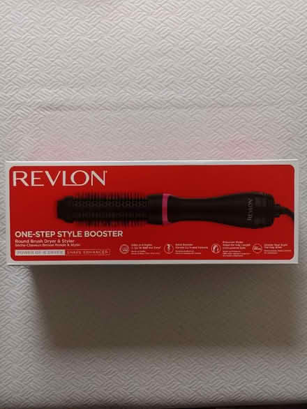 Photo of Round brush dryer and styler (RG64BY) #1