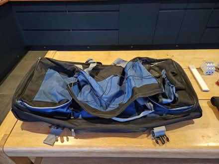 Photo of free Large carry all / luggage trolley (Wantage, OX12) #1