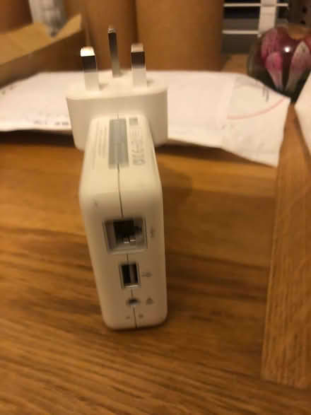 Photo of free Apple plug/ WiFi adapter extender (Bromley BR1) #2