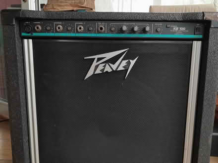 Photo of free Peavy bass/ microphone amp (Lydham SY9) #4