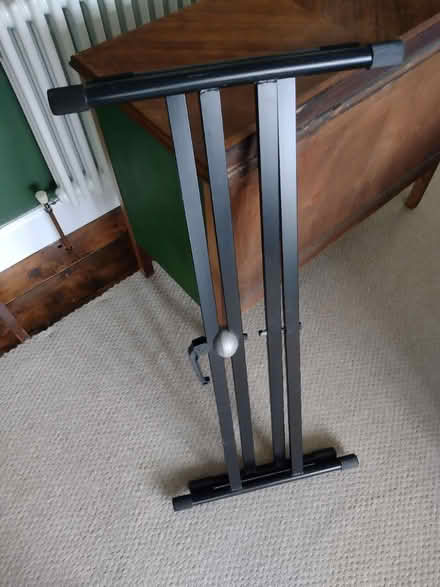 Photo of free Electric piano stand (Addiscombe CR0) #2