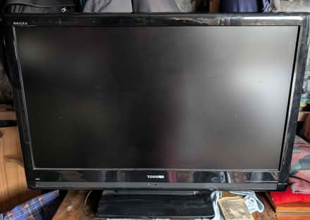 Photo of free 32 inch flat screen television (Presteigne) #1