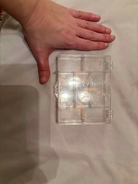 Photo of free Small organizer (Glen Burnie) #1