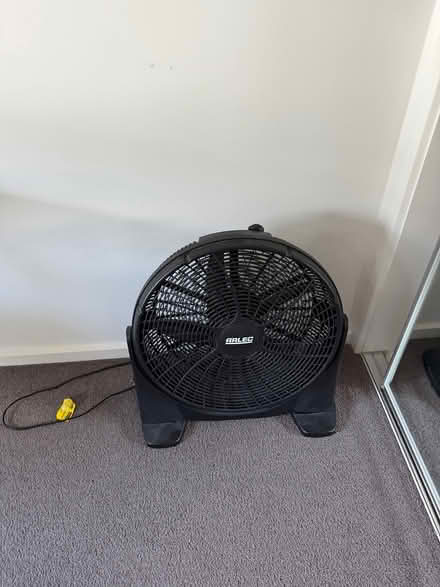 Photo of free Sofa and fan (Braybrook) #2