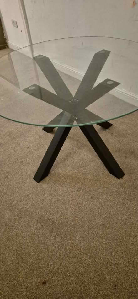 Photo of free Dining table (Gravesend and area DA12) #3