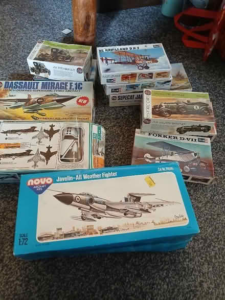 Photo of free Airfix type plastic kits (FairOak Close PR2) #3