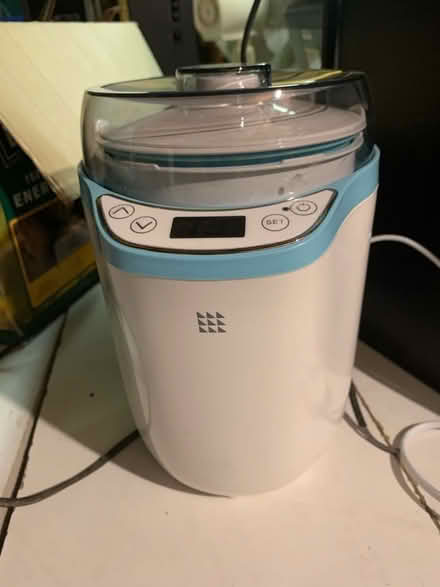 Photo of free Two video monitors and a yoghurt maker (Stockmoor HR6) #2