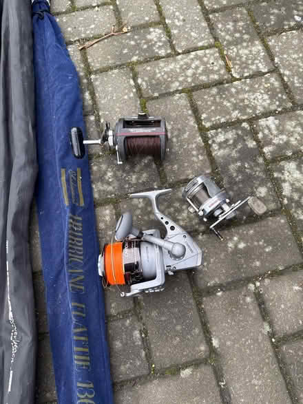 Photo of free Sea fishing rods & reels (Edlesborough LU6) #2
