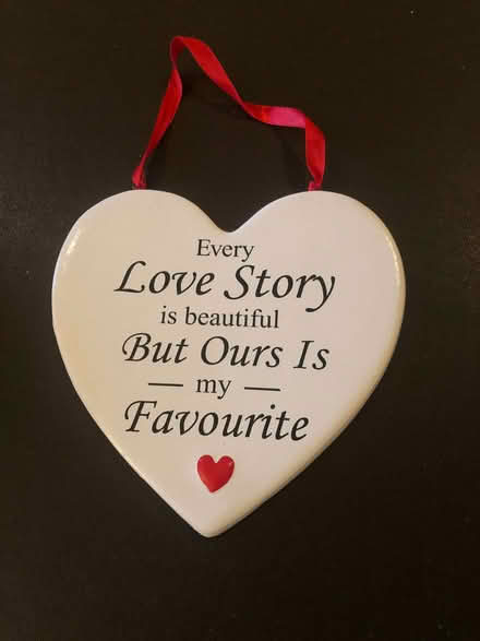 Photo of free Ceramic Heart Plaque (St Albans AL3) #1