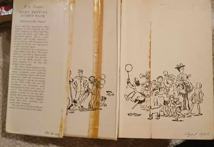 Photo of free 1965 copy of Mary Poppins Comes Back, hardback (South Croydon CR2) #2