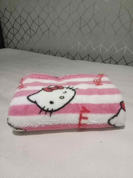 Photo of free Hello Kitty cuddle blanket (Osmondthorpe LS9) #2