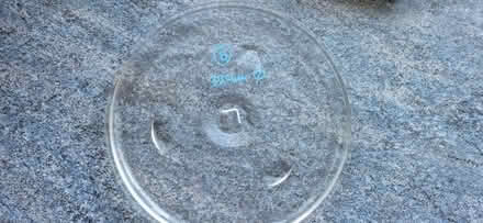 Photo of free microwave plate B and C 320mm (Humphrey's End GL5) #1