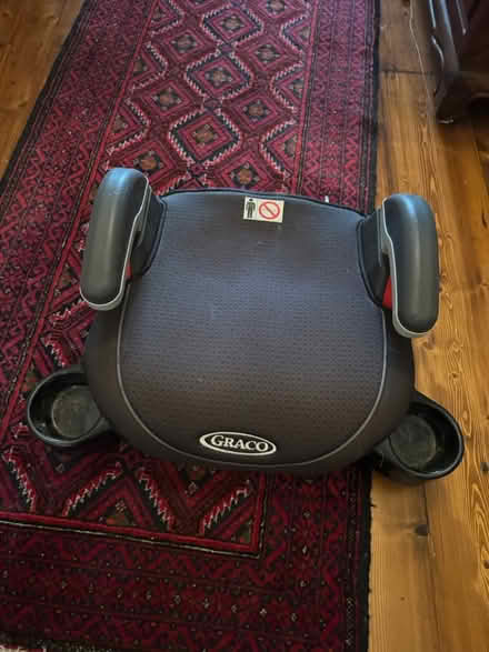 Photo of free Child booster seat (BS6) #1