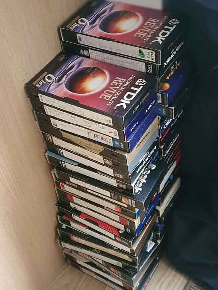 Photo of free Video Cassettes (Chesham HP5) #1
