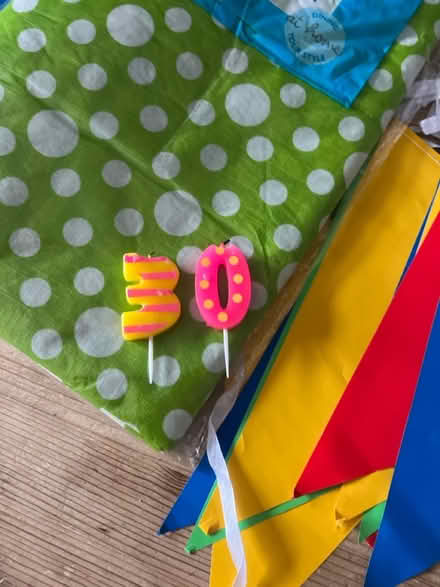 Photo of free Party Tablecloth, Candles, Bunting (Mitcham CR4) #2