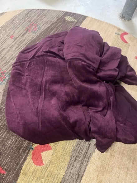 Photo of free Full/Queen chenille duvet cover (Middletown) #2