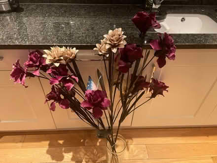 Photo of free Artificial flowers (Shelton SY3) #1