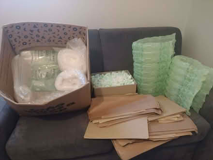 Photo of free Bubble wrap Brown paper Packing peanuts (IP4) #1