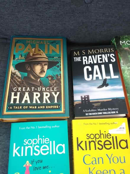 Photo of free six lovely various books (Heacham PE31) #3