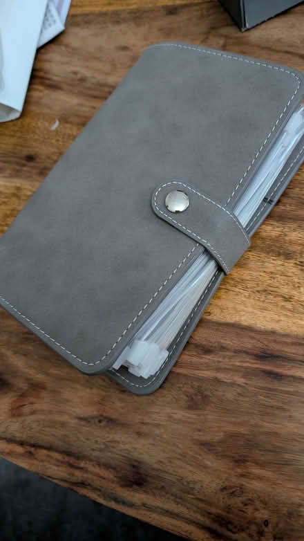 Photo of free A6 budget planning binder (Barons Court W14) #1